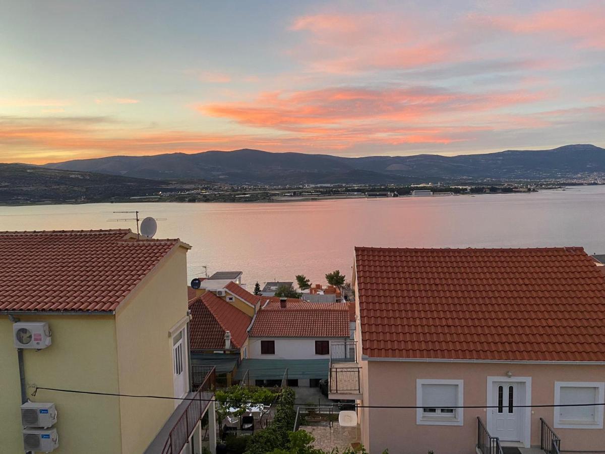 Apartment Roko Trogir Buitenkant foto