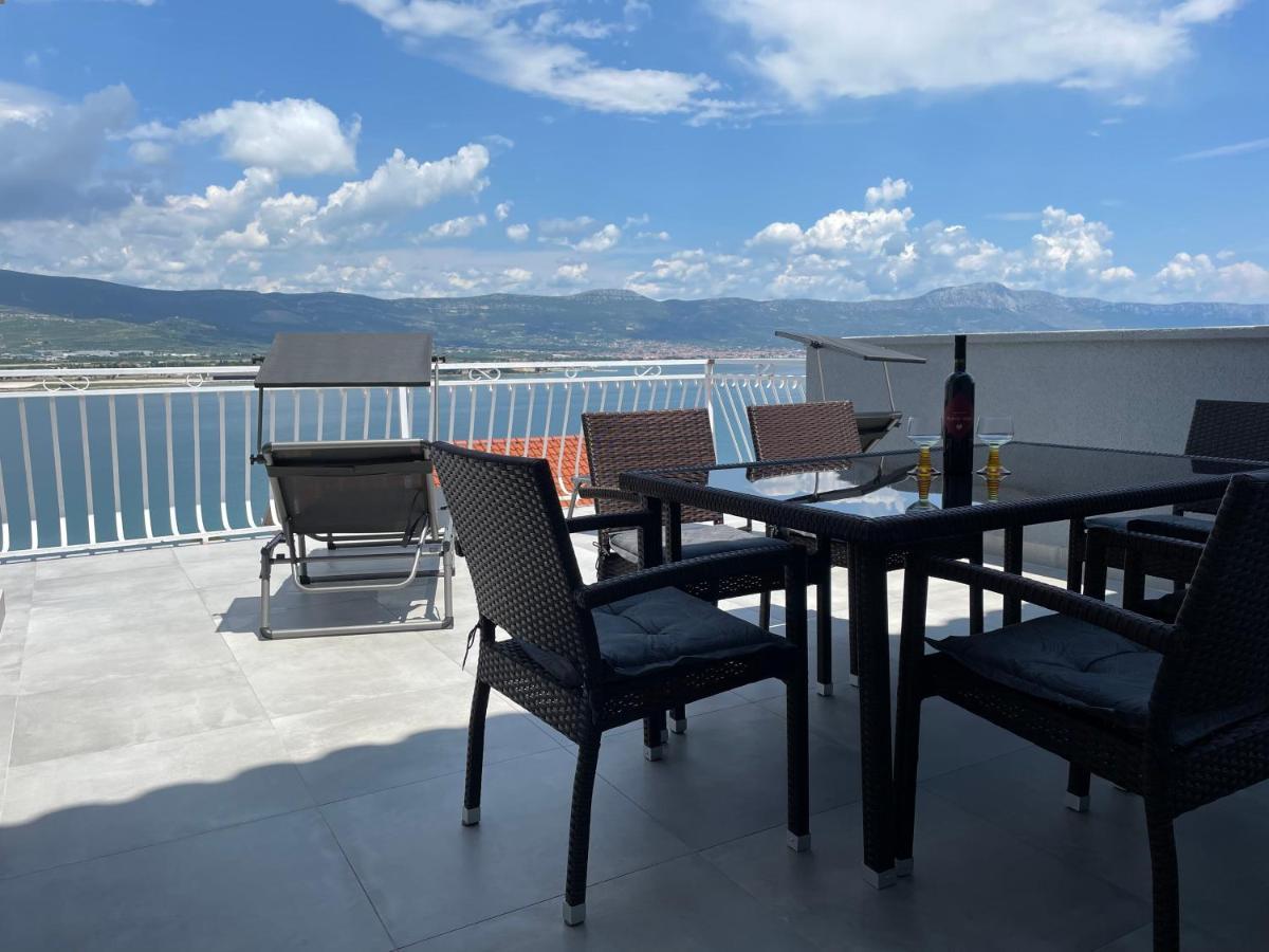 Apartment Roko Trogir Buitenkant foto