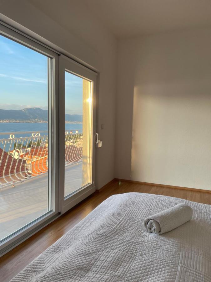Apartment Roko Trogir Buitenkant foto